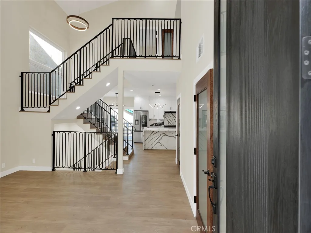 Additional image 3 of 4530 Ensenada Dr, Woodland Hills, CA 91364