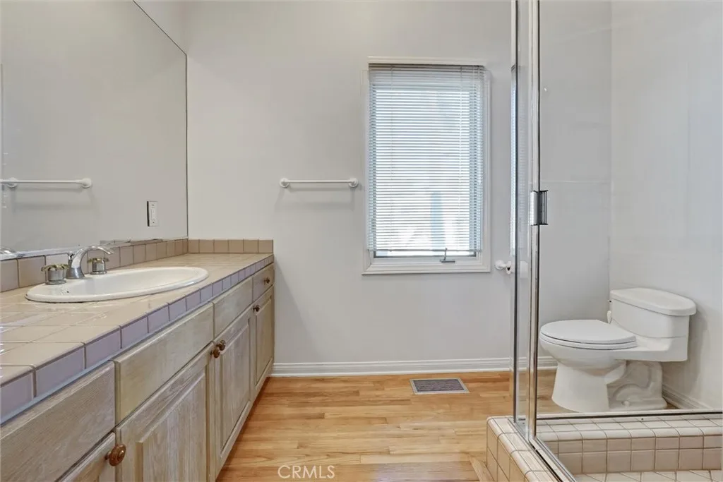 Additional image 68 of 12134 Lawler St, Los Angeles, CA 90066