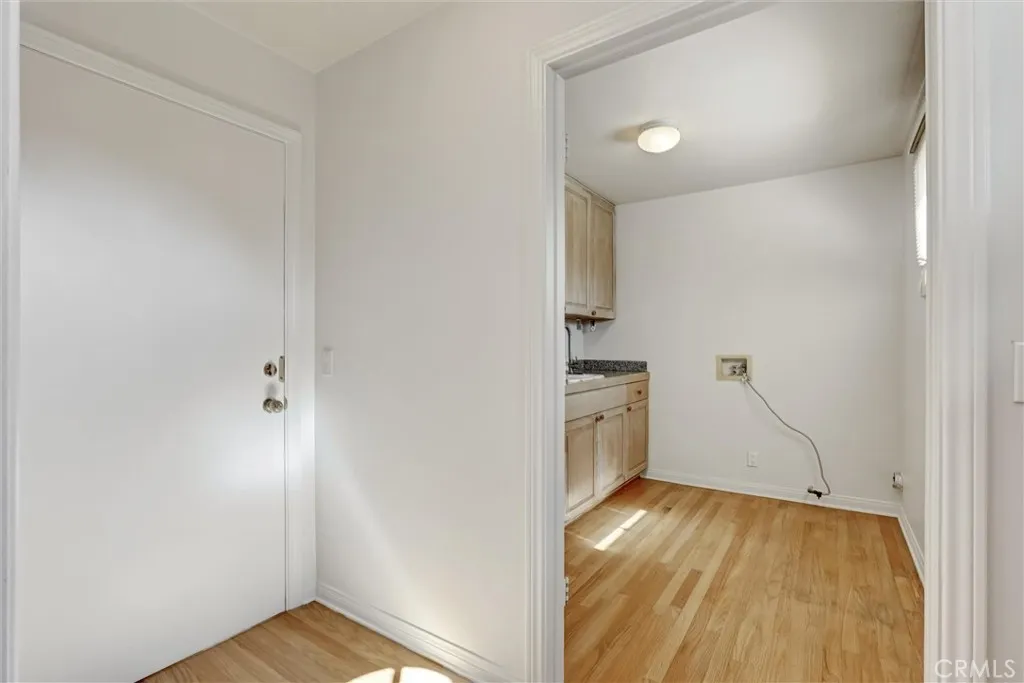 Additional image 20 of 12134 Lawler St, Los Angeles, CA 90066