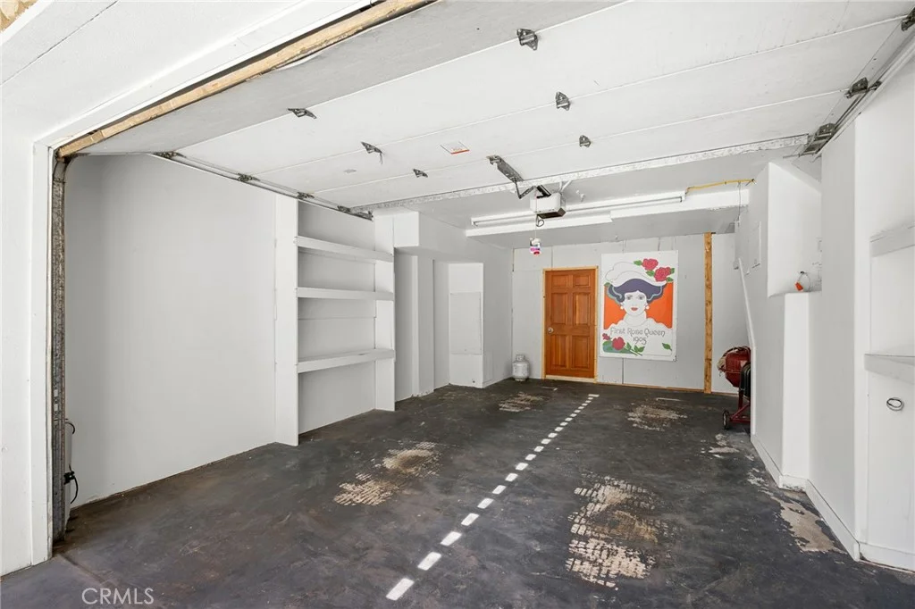 5809 Irving Avenue Unit 2nd Fl, La Crescenta, CA 91214