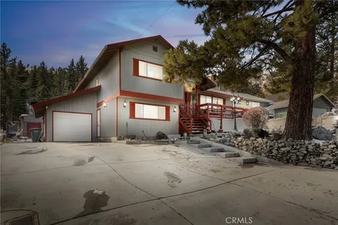 2329 E Canyon Drive, Wrightwood, CA MLS: OC25057917