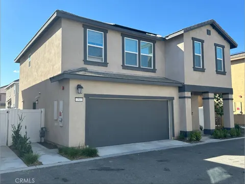 2511 Gunner Ridge Way, Rialto, CA 92377 - MLS#: CV25094809