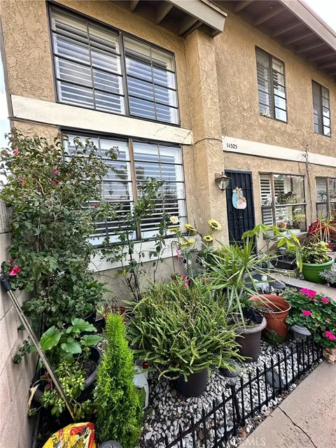 14323 Corby Avenue, Norwalk, CA MLS: DW25076630
