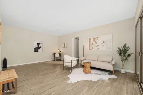 985 E California Boulevard Unit 304, Pasadena, CA 91106 - MLS#: P1-21278