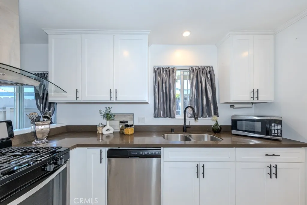 Additional image 18 of 2219 W Coronet Avenue, Anaheim, CA 92801