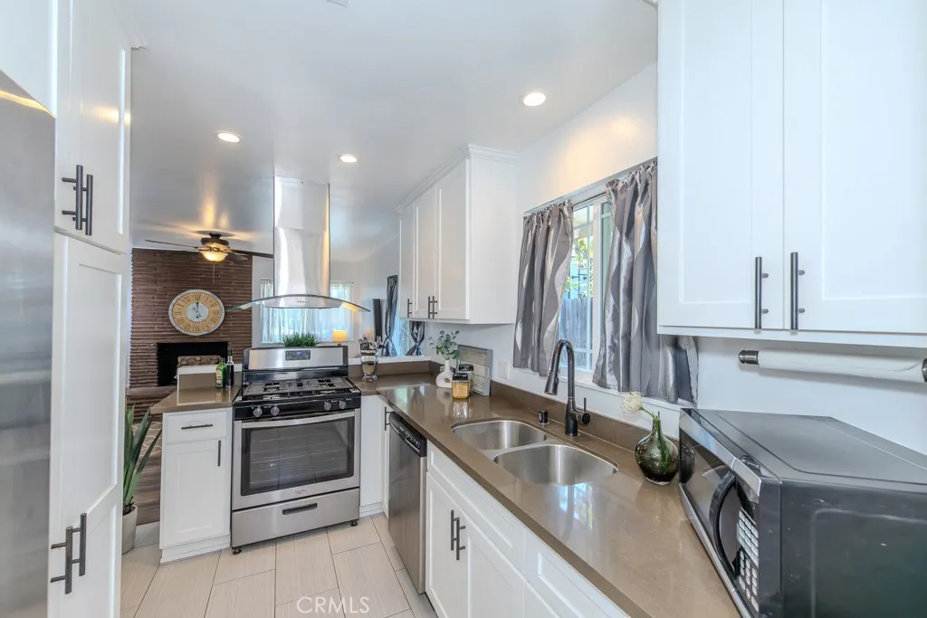 Additional image 58 of 2219 W Coronet Avenue, Anaheim, CA 92801