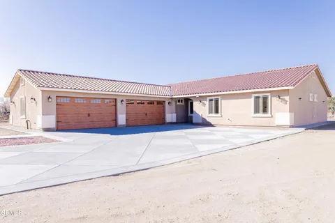 9721 E Ave S 12, Littlerock, CA 93543 - MLS#: P1-21210
