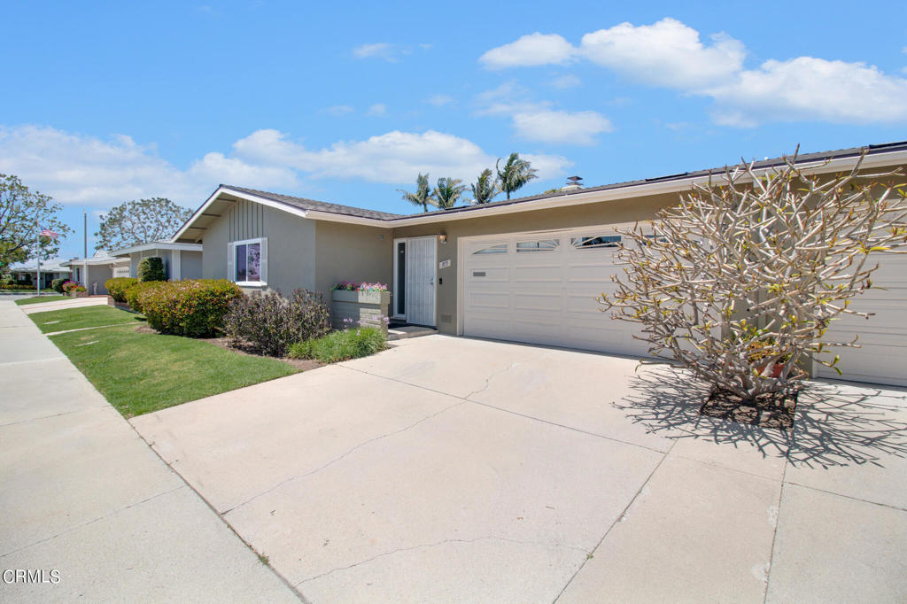 315 E Fiesta Green, Port Hueneme, CA 93041 - MLS#: V1-18081