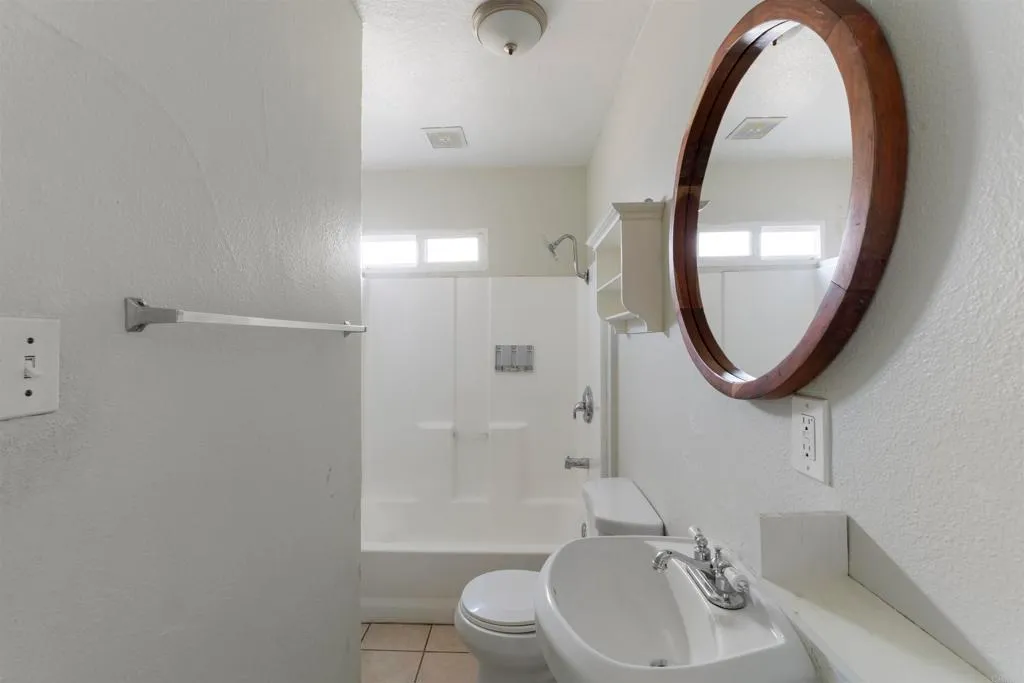 Additional image 49 of 2520 L Street, San Diego, CA 92102