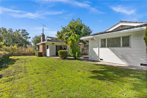347 Elysian Fields Drive, Oakland, CA MLS: PW25032453