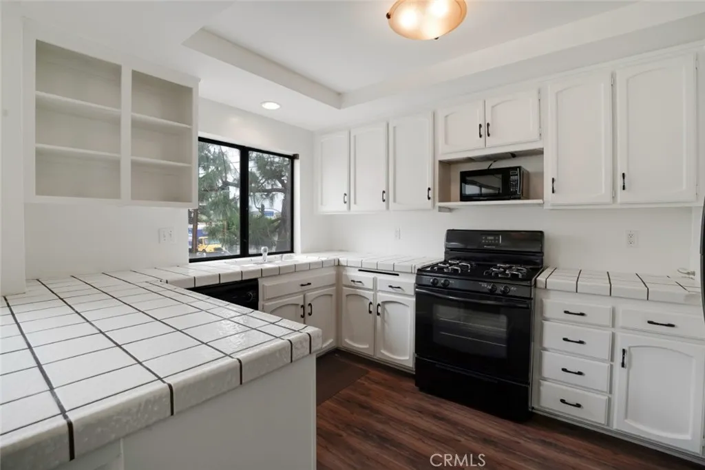 Additional image 44 of 20737 Roscoe Boulevard Unit 701, Winnetka, CA 91306