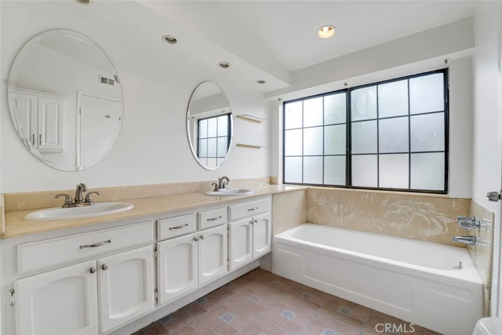 Additional image 49 of 20737 Roscoe Boulevard Unit 701, Winnetka, CA 91306