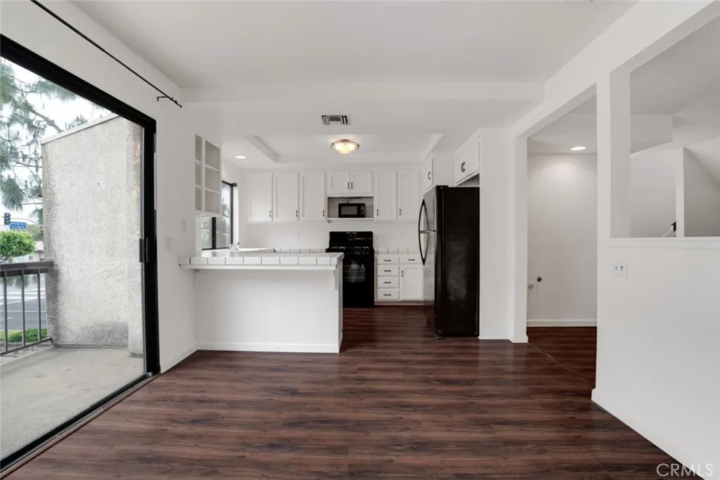 Additional image 12 of 20737 Roscoe Boulevard Unit 701, Winnetka, CA 91306