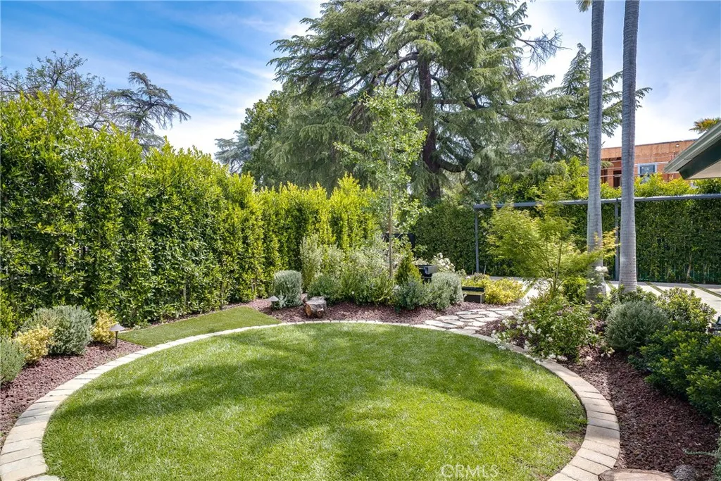 Additional image 9 of 13946 Chandler Blvd, Sherman Oaks, CA 91401