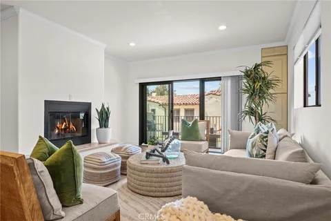 2357 Palos Verdes Drive W Unit 3, Palos Verdes Estates, CA 90274 - MLS#: SB25087594