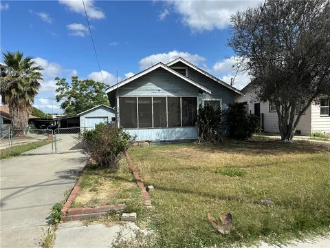 7423 Indiana Avenue, Riverside, CA MLS: IV25106268