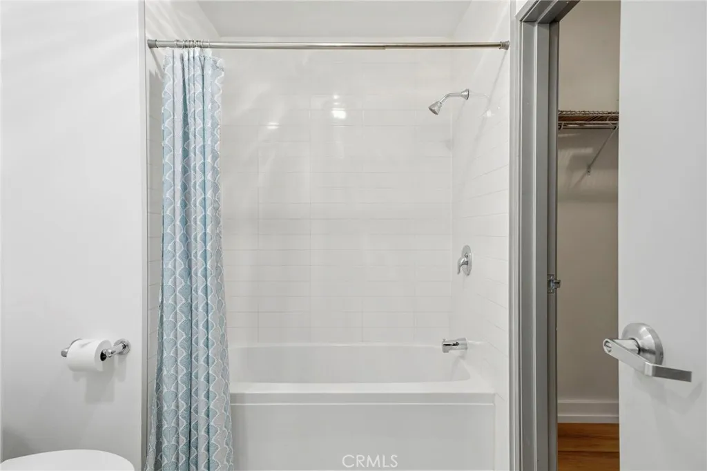 Additional image 17 of 645 W 9th St #424, Los Angeles, CA 90015