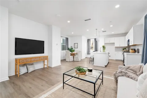 4433 S Grant Paseo, Ontario, CA MLS: OC24231482