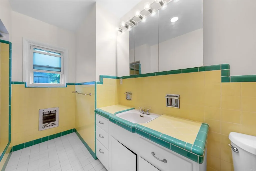 Additional image 41 of 2516 Chatsworth Boulevard, San Diego, CA 92106
