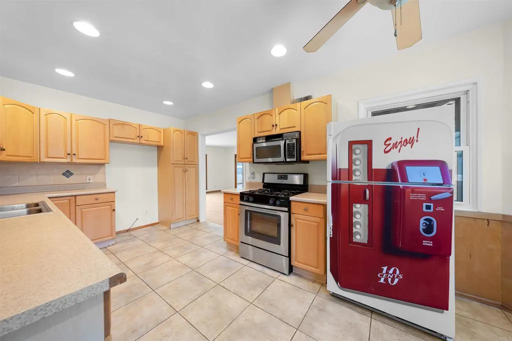 Additional image 11 of 2516 Chatsworth Boulevard, San Diego, CA 92106