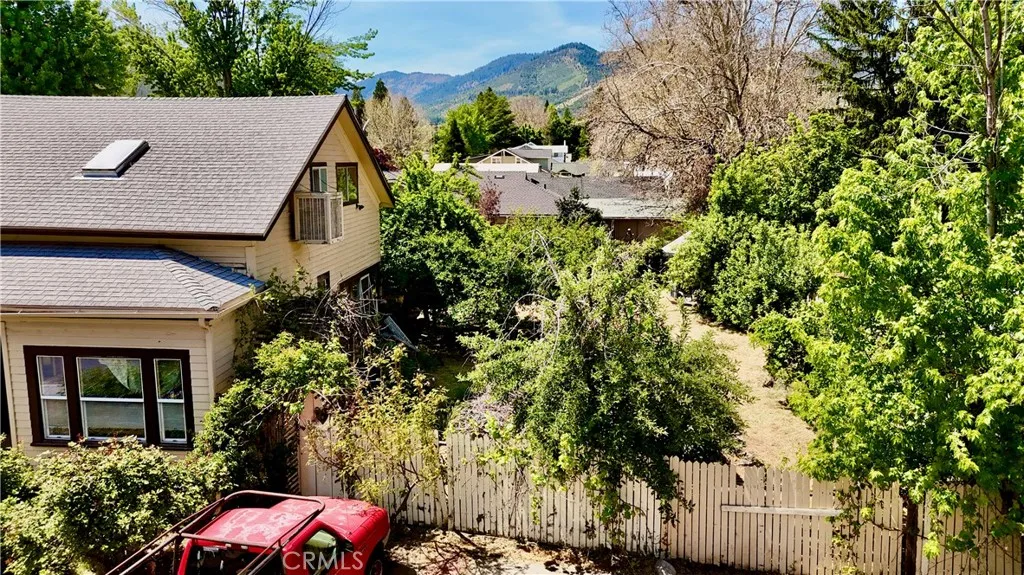 Additional image 51 of 602 Lane St, Yreka, CA 96097