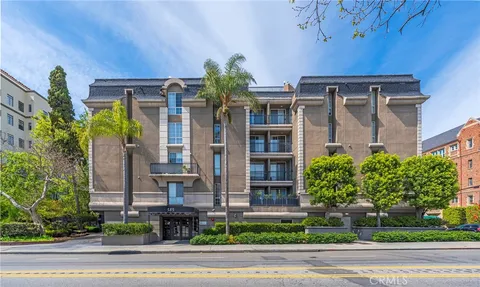 585 N Rossmore Avenue Unit 209, Los Angeles, CA MLS: SB25057997