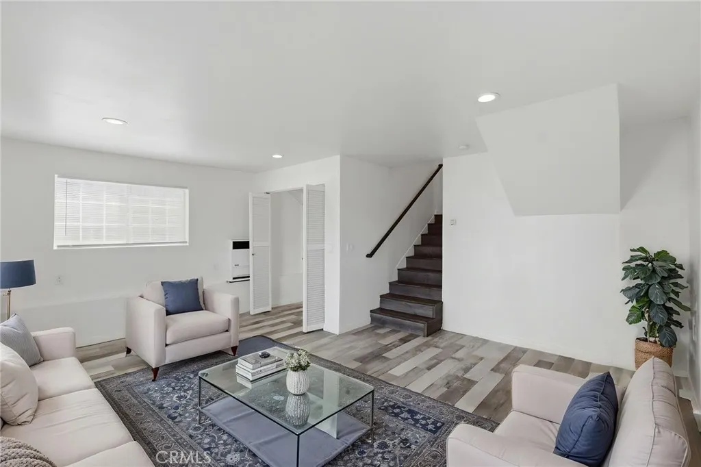 Additional image 119 of 1311 W R St, Wilmington, CA 90744