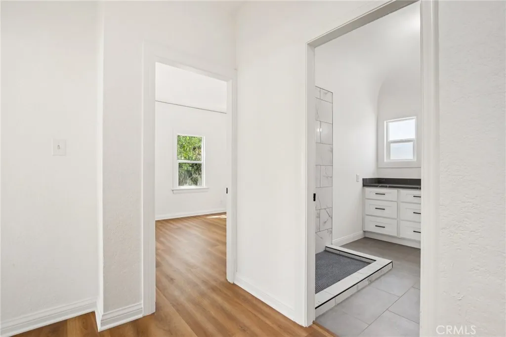 Additional image 45 of 1112 W 64th Street, Los Angeles, CA 90044