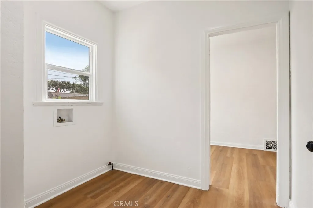 Additional image 57 of 1112 W 64th Street, Los Angeles, CA 90044