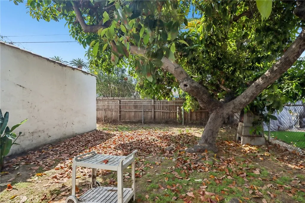 Additional image 58 of 1112 W 64th Street, Los Angeles, CA 90044