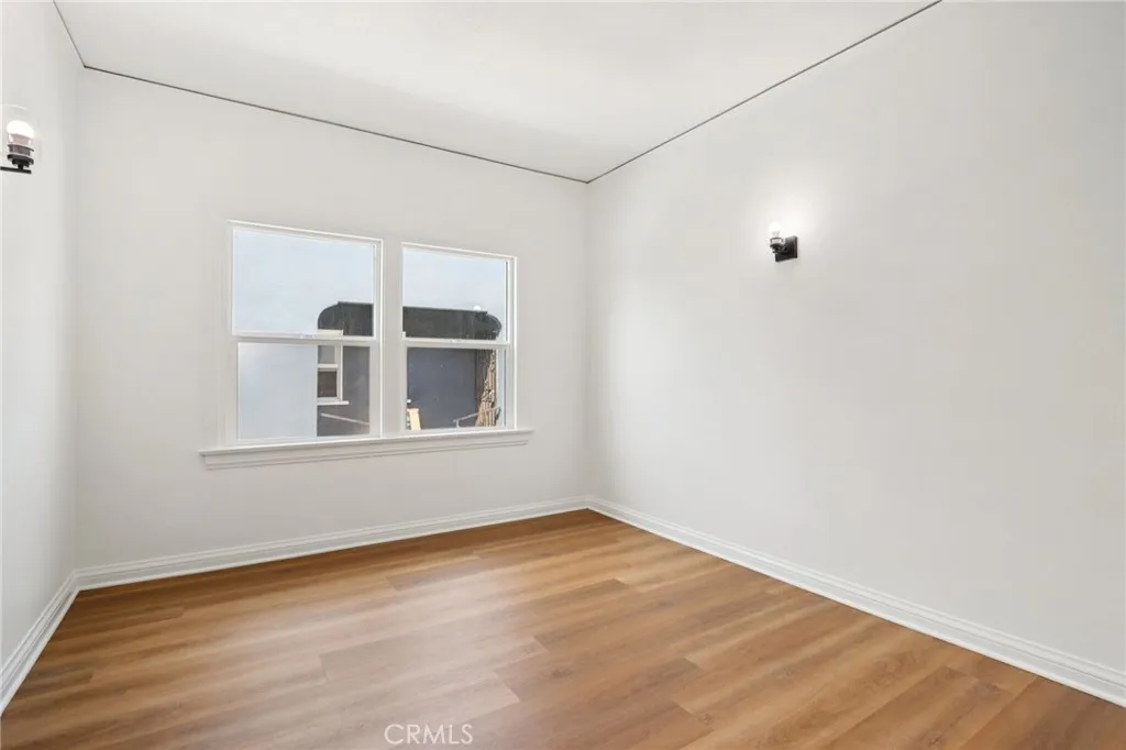 Additional image 16 of 1112 W 64th Street, Los Angeles, CA 90044