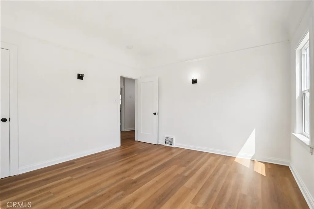 Additional image 54 of 1112 W 64th Street, Los Angeles, CA 90044