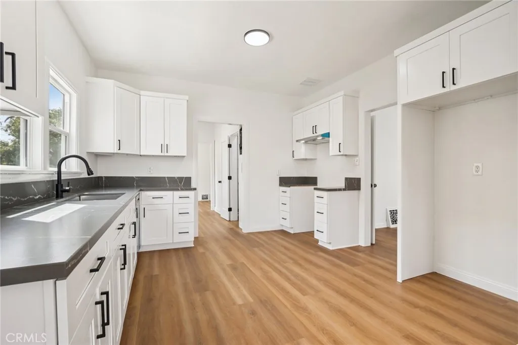 Additional image 14 of 1112 W 64th Street, Los Angeles, CA 90044