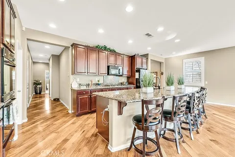 35571 Desert Rose Way, Lake Elsinore, CA MLS: OC25008215