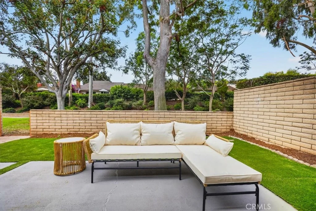 27 Dogwood S, Irvine, CA 92612
