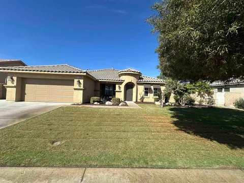 41189 Langley Court, Indio, CA MLS: PTP2502895