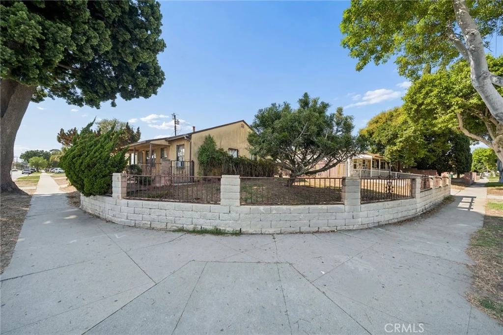 11359 Leffingwell Rd, Norwalk, CA 90650