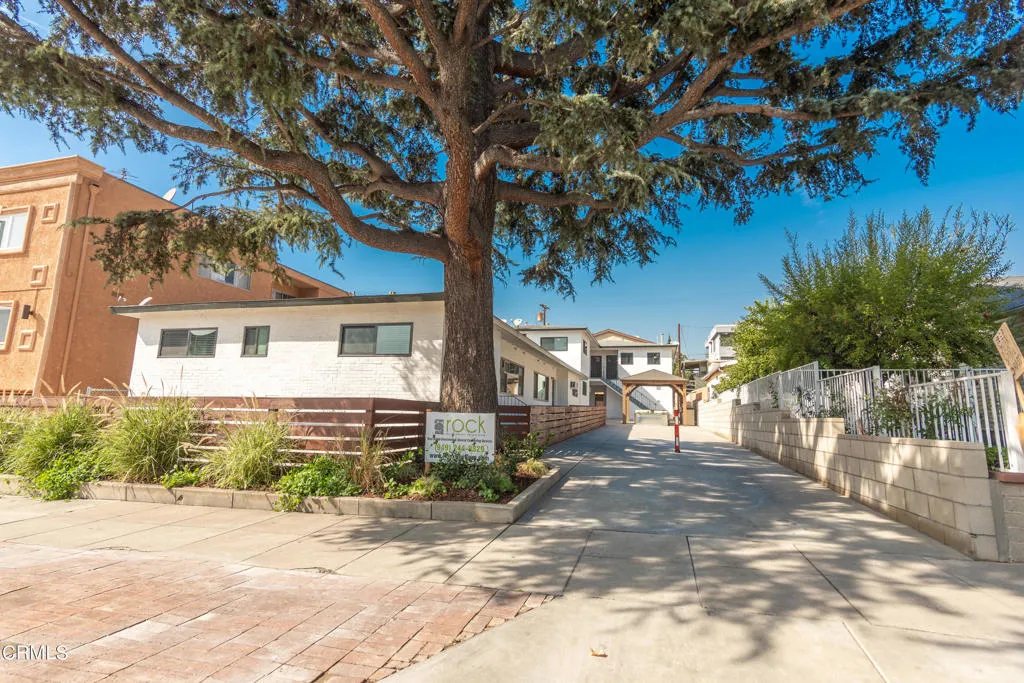 423 E Elmwood Avenue Unit C, Burbank, CA 91501