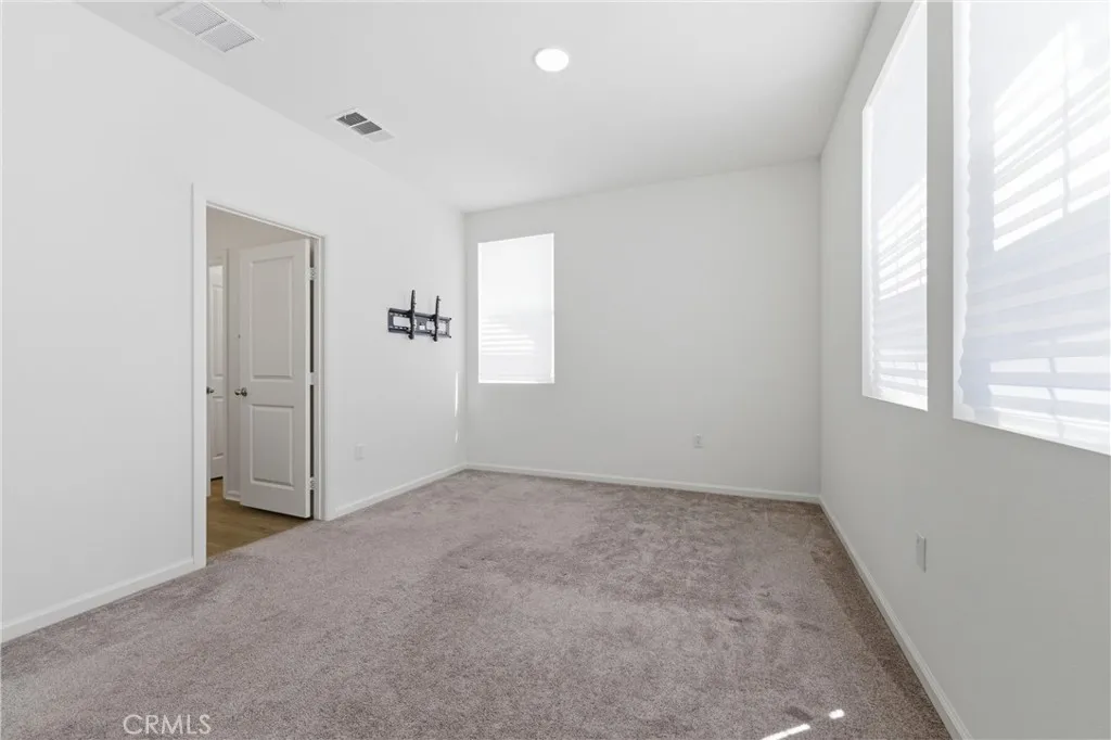 Additional image 43 of 246 Natural Bridge Ln, Palmdale, CA 93551