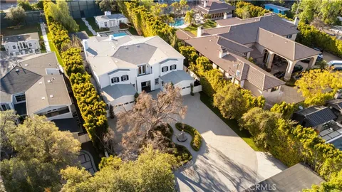 17528 Jayden Lane, Encino, CA MLS: SR25095716