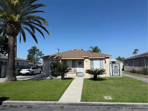 8119 Irvine Avenue, North Hollywood, CA MLS: GD25093924