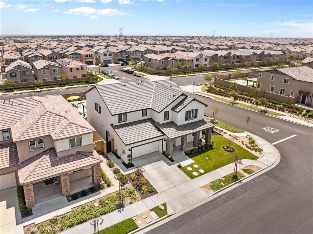 Additional image 91 of 16769 Tea Tree Ln, Fontana, CA 92336