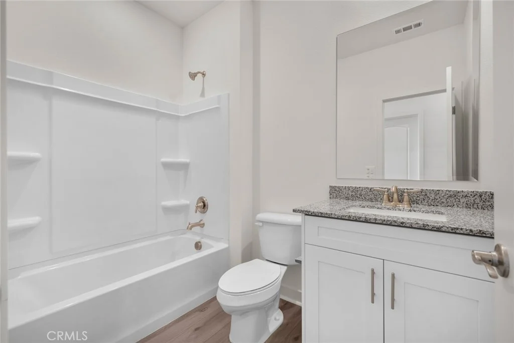 14842 Desert Lily Court, Apple Valley, CA 92307