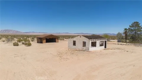 60776 Adele Avenue, Landers, CA MLS: OC25090846