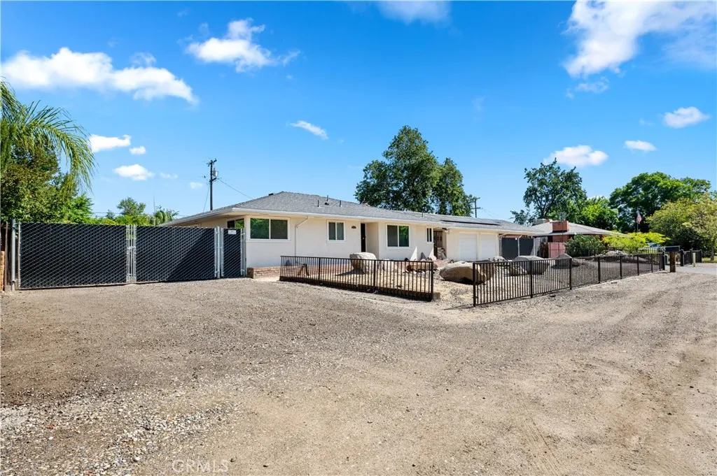 Additional image 58 of 5431 E Indianapolis Ave, Fresno, CA 93727