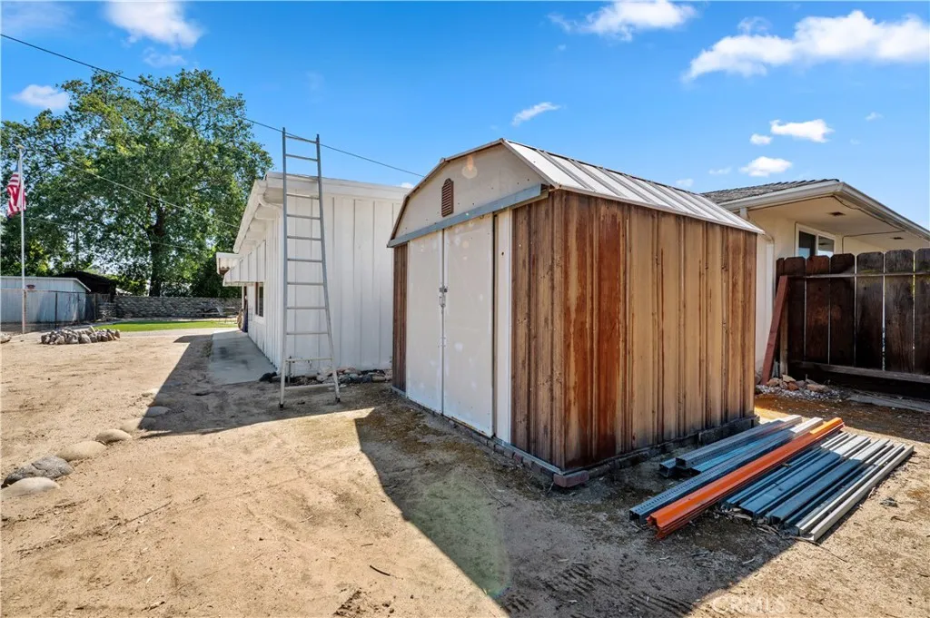 Additional image 92 of 5431 E Indianapolis Ave, Fresno, CA 93727