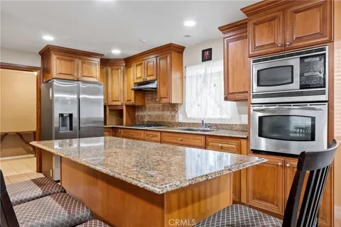 1001 Maple Street, Inglewood, CA 90301 - MLS#: PW24220598