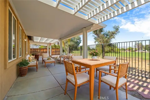 320 Tewell Drive, Hemet, CA MLS: SW24169096