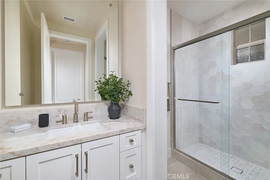 Additional image 40 of 103 Oakstone, Irvine, CA 92618