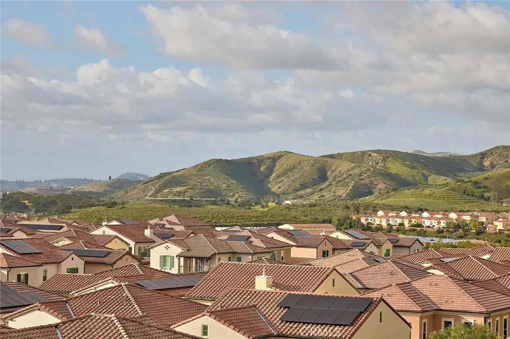 Additional image 84 of 103 Oakstone, Irvine, CA 92618